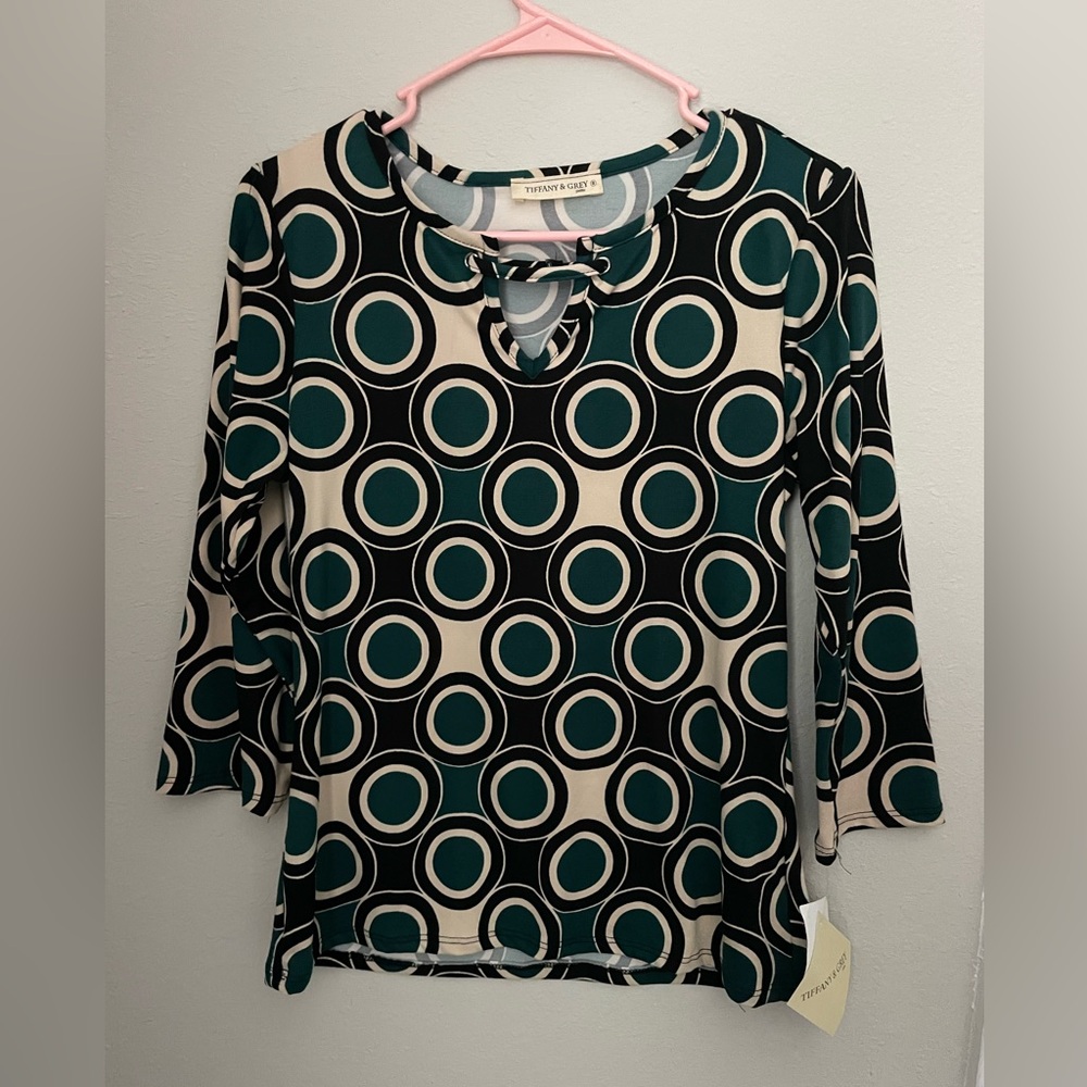 Tiffany & Grey long sleeved top